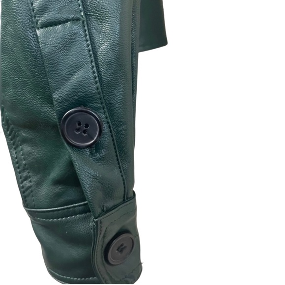 Shirt / Jacket - Faux Leather - Picture 5 of 14